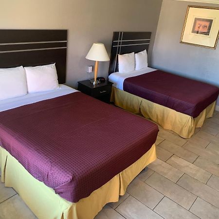 Executive Inn&Suites Beeville Extérieur photo