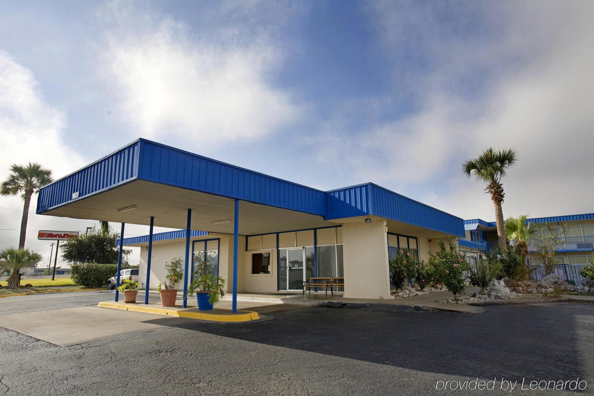 Executive Inn&Suites Beeville Extérieur photo
