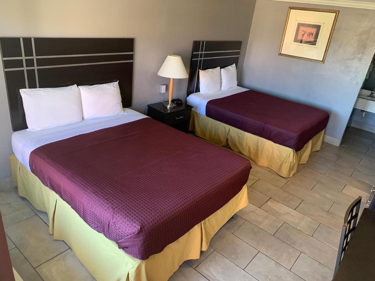 Executive Inn&Suites Beeville Extérieur photo